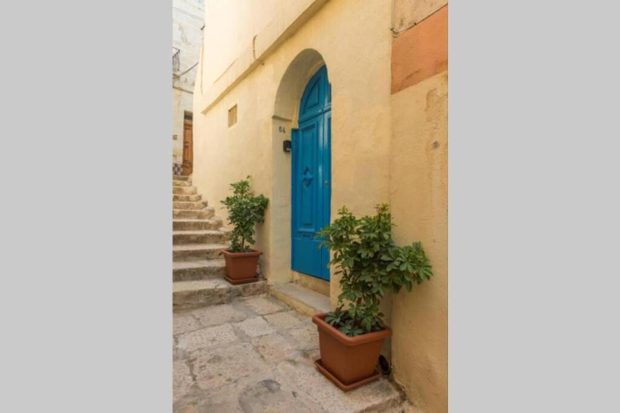 Authentic Gf Apartment With Terrace At The 3 Cities Marina Cospicua Zewnętrze zdjęcie