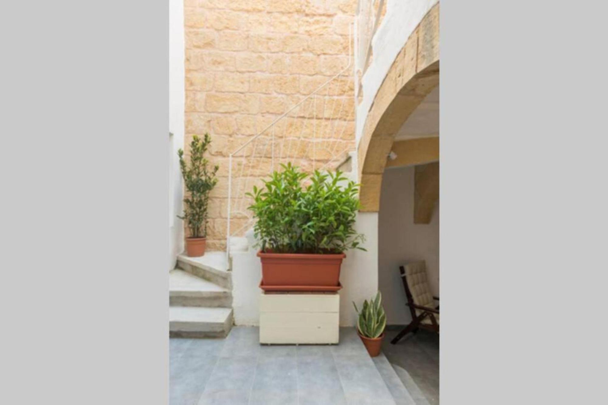 Authentic Gf Apartment With Terrace At The 3 Cities Marina Cospicua Zewnętrze zdjęcie